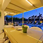Oludeniz 4 Bedroom Vilă *