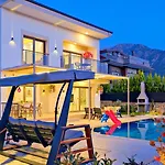 Oludeniz 4 Bedroom *