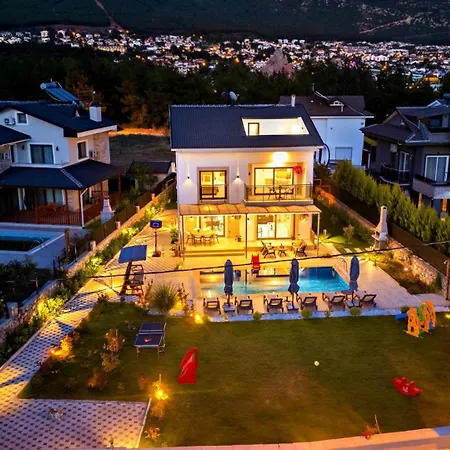 Villa Oludeniz 4 Bedroom 9441