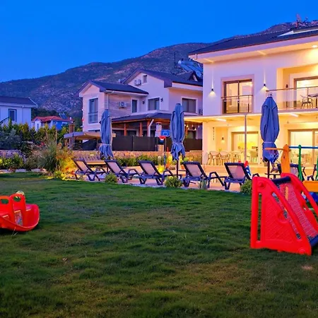 Oludeniz 4 Bedroom 9441 Villa *
