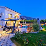Oludeniz 4 Bedroom