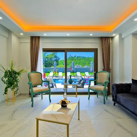 Oludeniz 4 Bedroom *