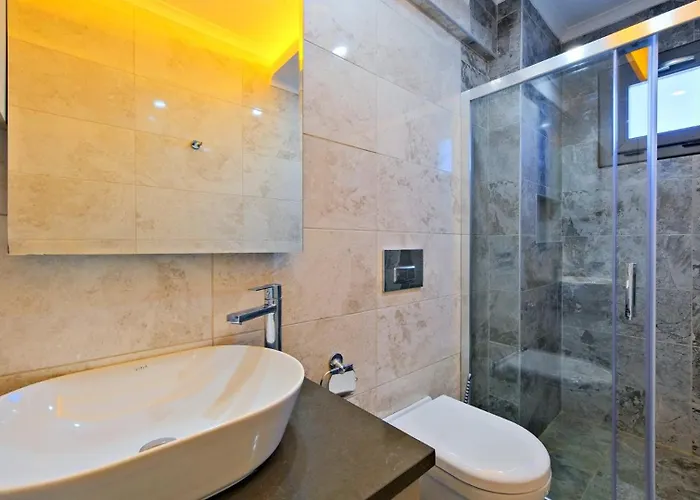 Villa Oludeniz 4 Bedroom 9441 *