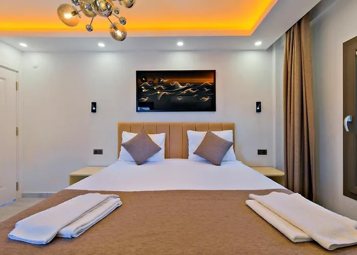 Oludeniz 4 Bedroom 9441 Villa Fethiye