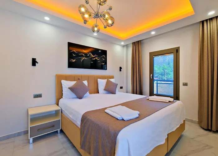 Oludeniz 4 Bedroom 9441 Villa *