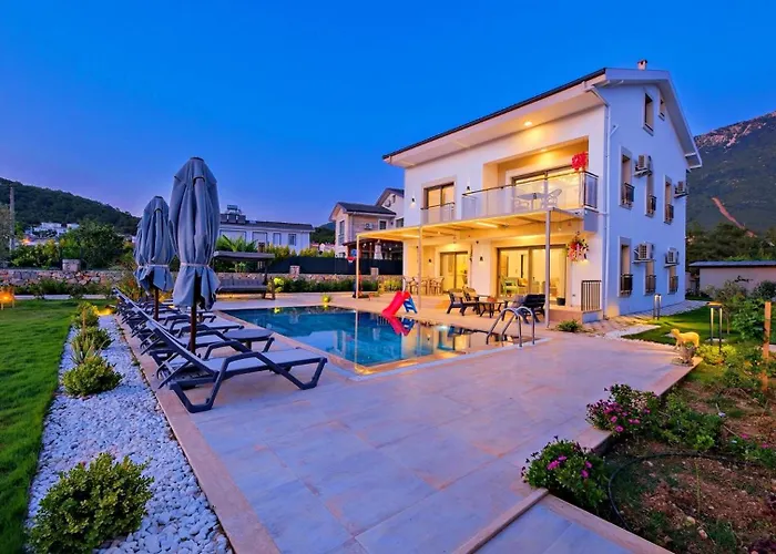 Oludeniz 4 Bedroom 9441 * Fethiye