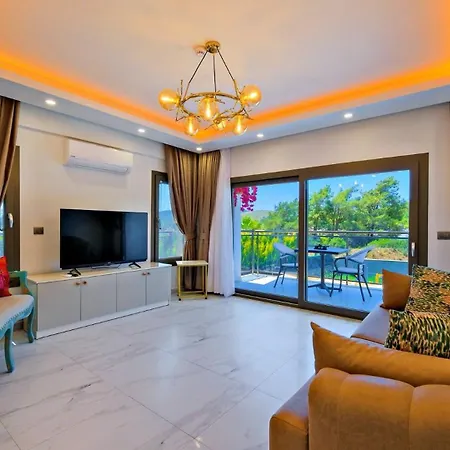 Oludeniz 4 Bedroom 费特希耶