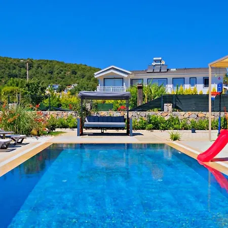 Oludeniz 4 Bedroom 别墅 费特希耶