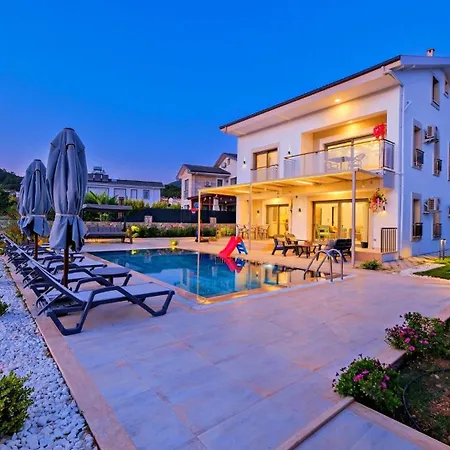 Oludeniz 4 Bedroom * 费特希耶