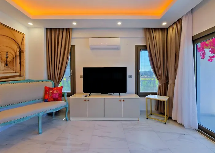 别墅 Oludeniz 4 Bedroom *