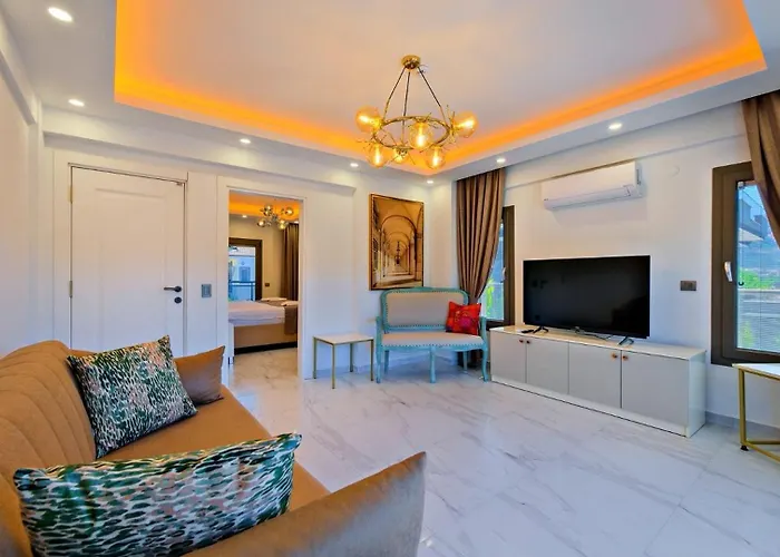 别墅 Oludeniz 4 Bedroom *