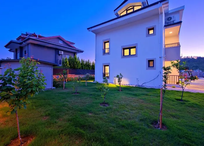 别墅 Oludeniz 4 Bedroom 费特希耶