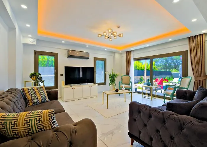 别墅 Oludeniz 4 Bedroom *